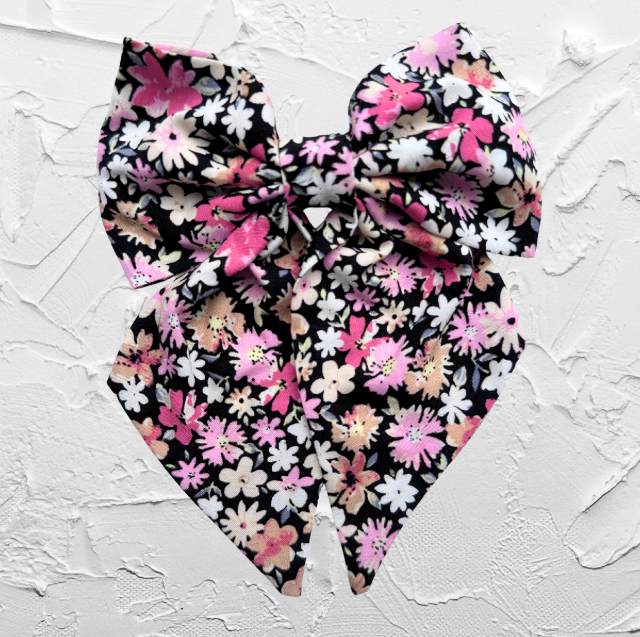 Hair bow - black bloom