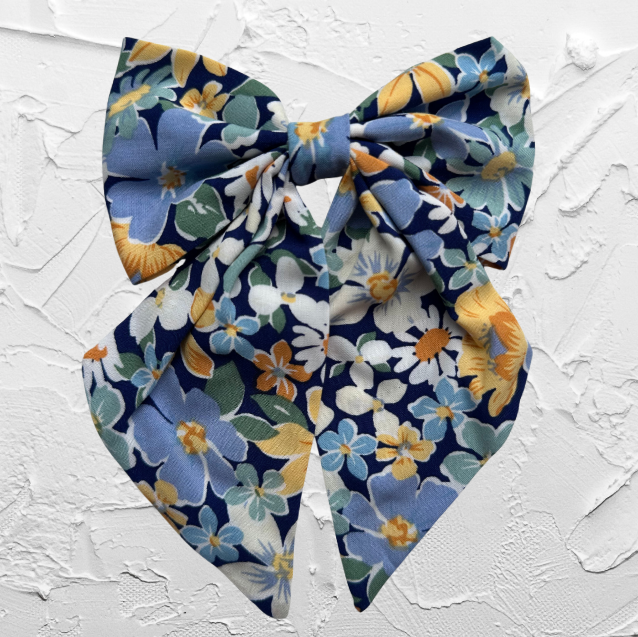 Hair bow - navy flowers