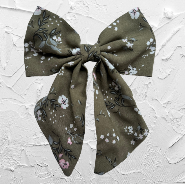 Hair bow - sage bloom