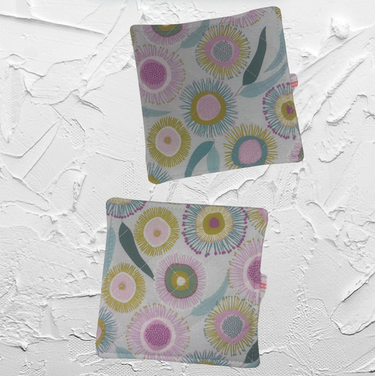 Quilted coaster - Wild flower