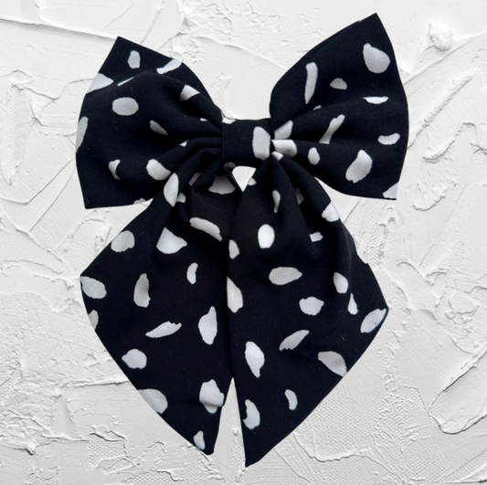 Hair bow - black polkadot