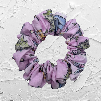 Scrunchie - Pink character christmas