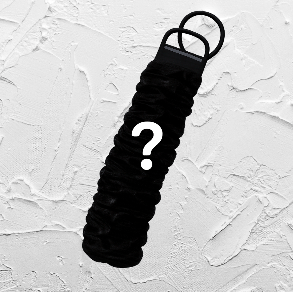 Scrunchie keyring - Mystery wristlet